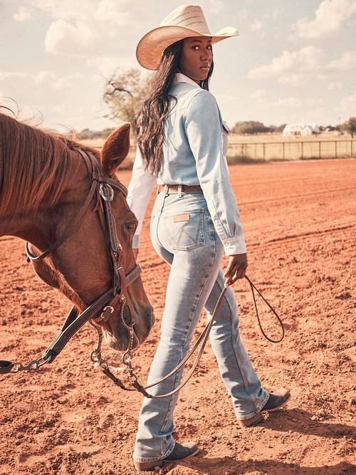 Women's Western Wear | Wrangler®